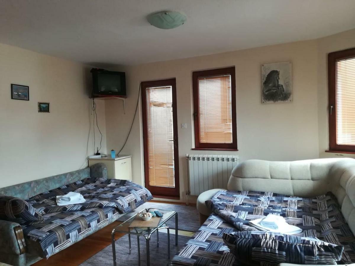 ***Stefani Apartments ครูเชโว ภายนอก รูปภาพ